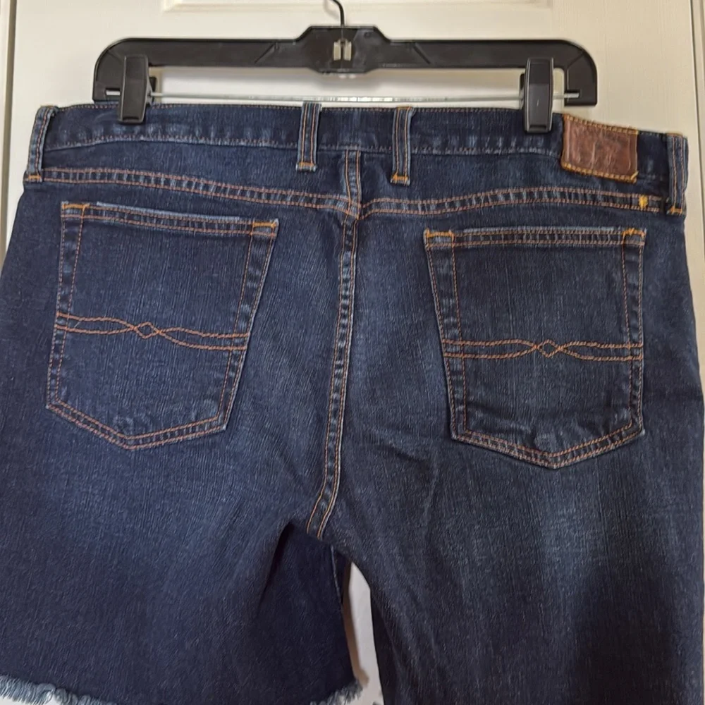 Lucky Brand Dark Blue Frayed Leg Abbey 6” Short Everyday Comfort Summer Size 14